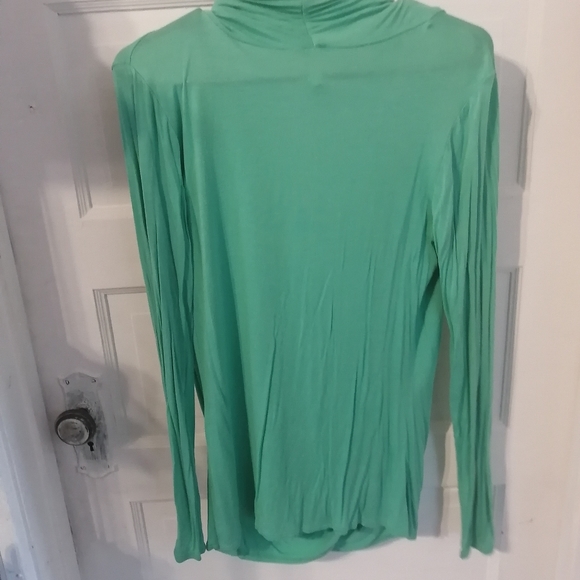 Long Sleeve Blouse - Picture 2 of 4
